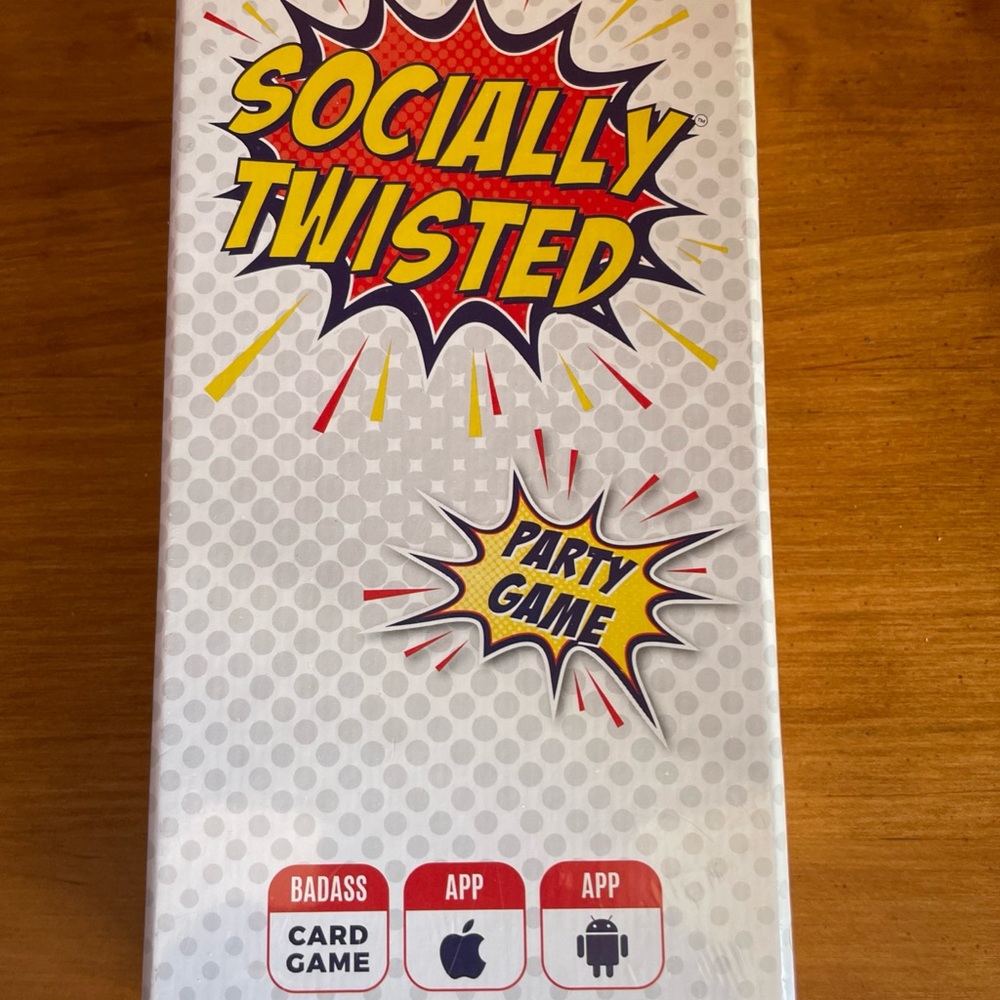 Socially Twisted Party Card Game brand new sealed2019